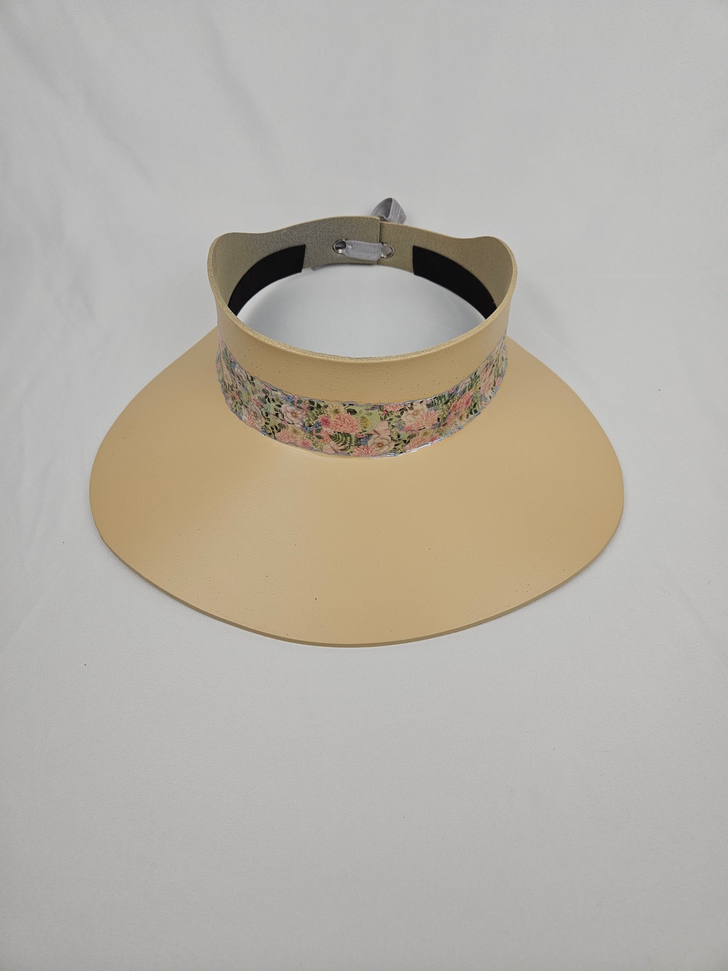 Beige "LadyEVA" Visor Hat with Light Pink Floral Band