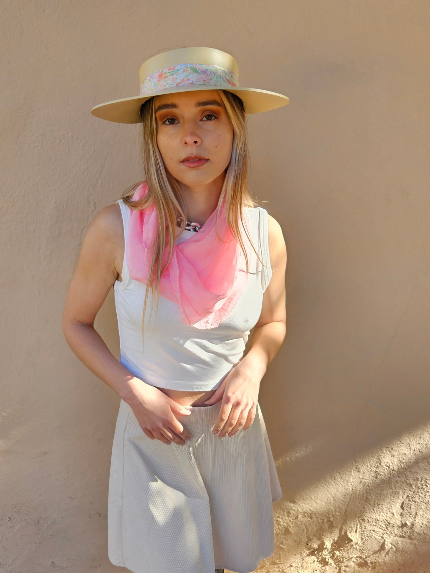 Beige "LadyEVA" Visor Hat with Pastel Floral Band
