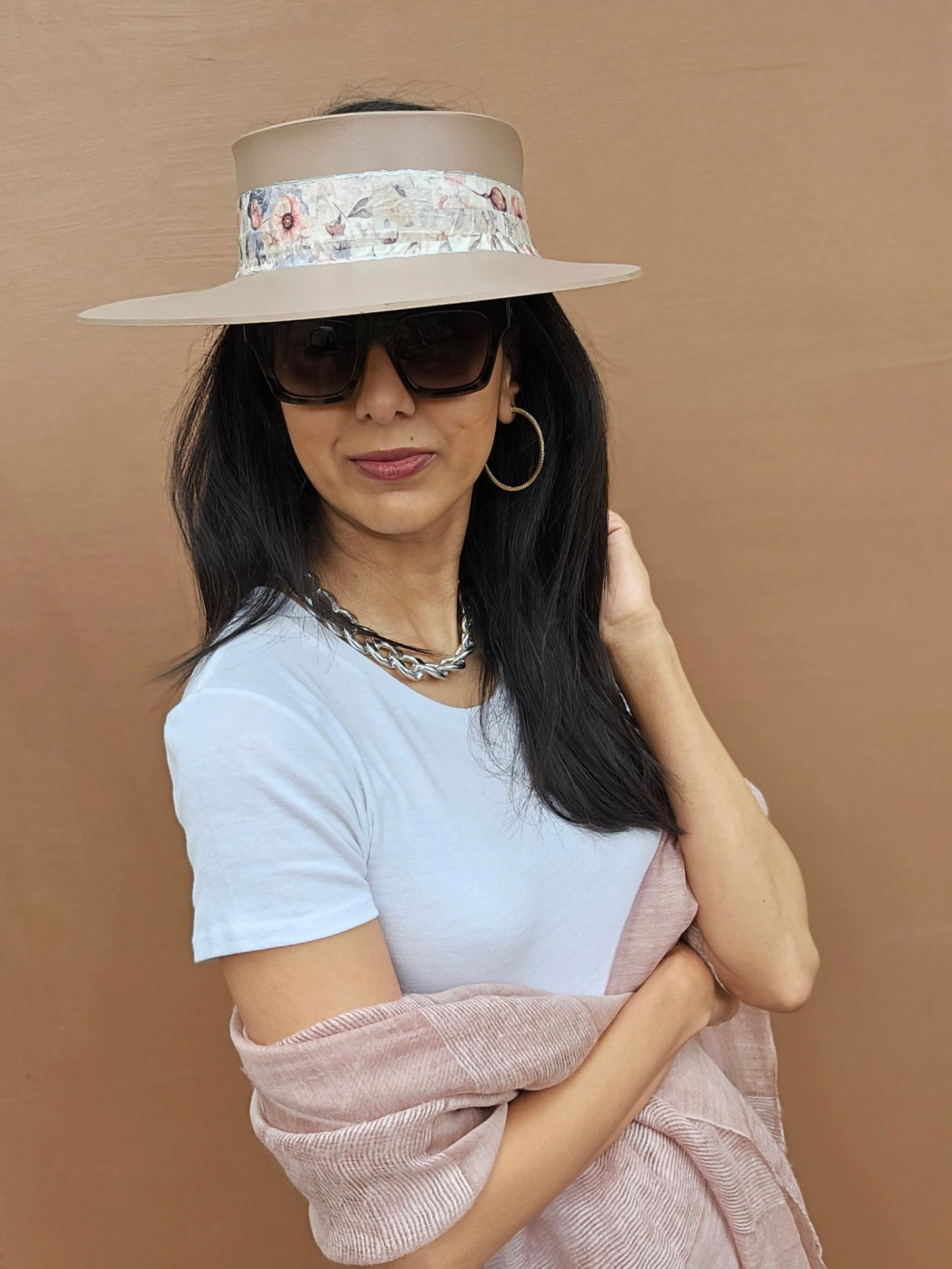 Tall Brown "LadyEVA" Visor Hat with Bold Pink Floral Band