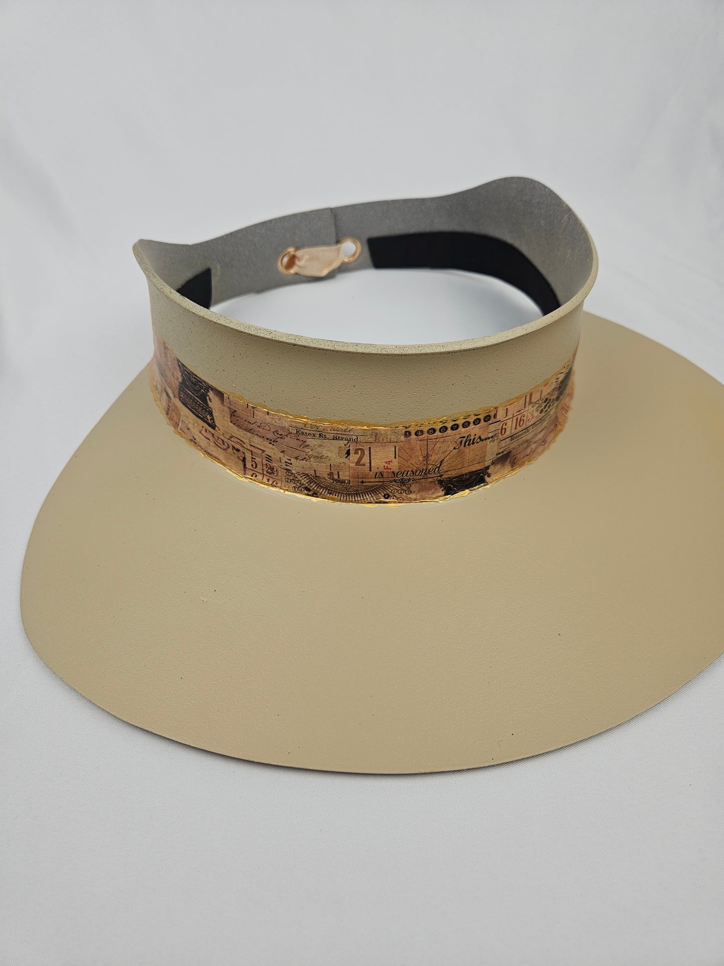 Beige "LadyEVA" Visor Hat with Vintage Collage Band