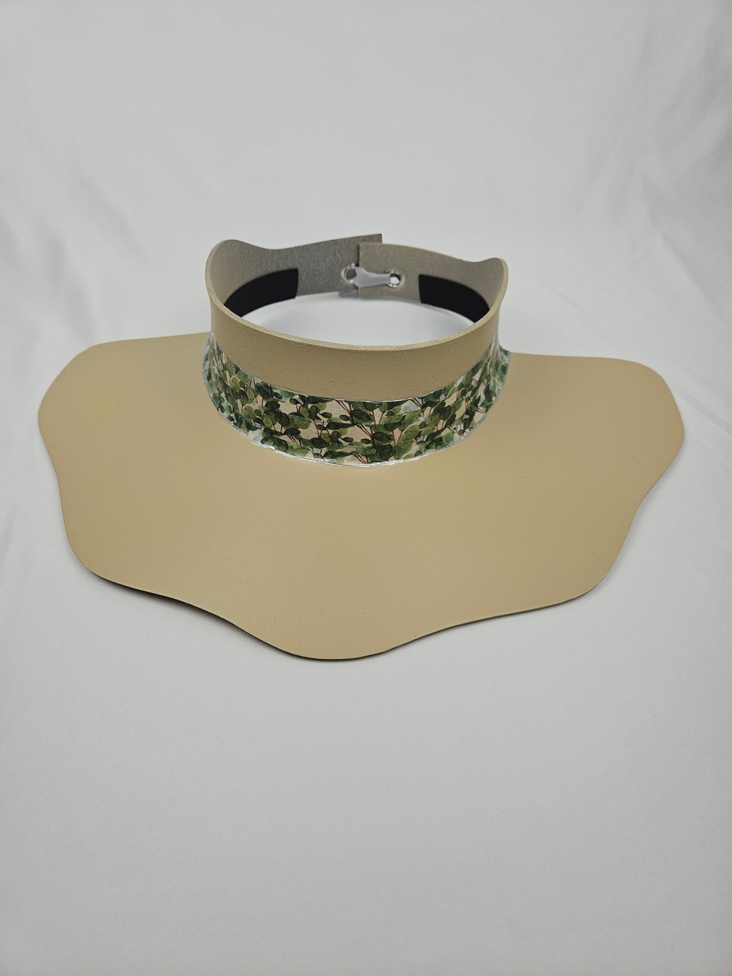 Beige Lotus Visor Hat with Green Leaf Band