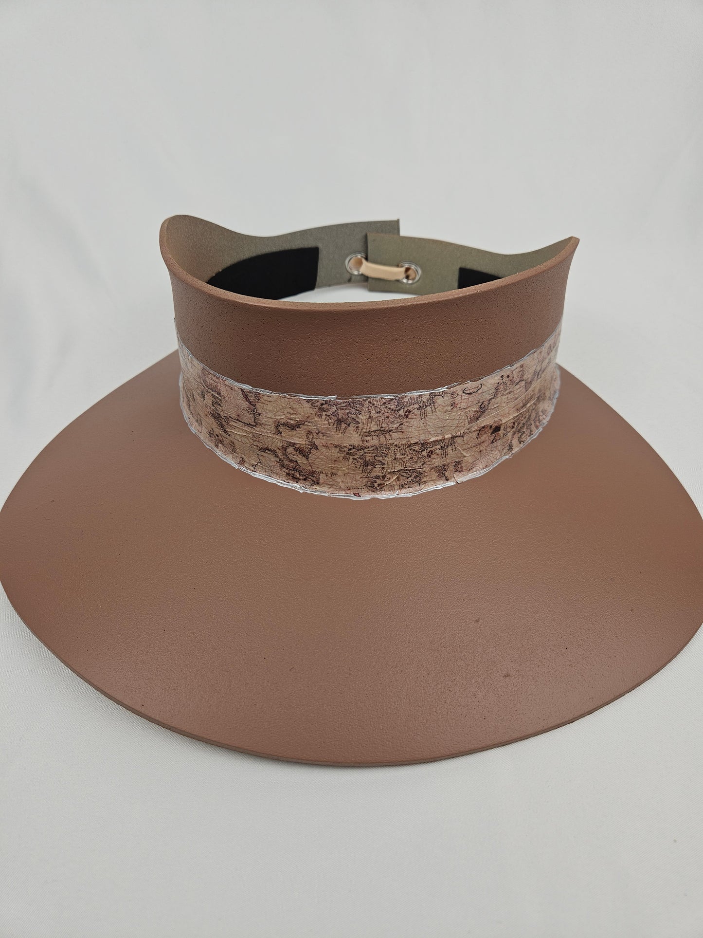 Tall Taupe Brown Visor Hat - Map/Travel Themed Band