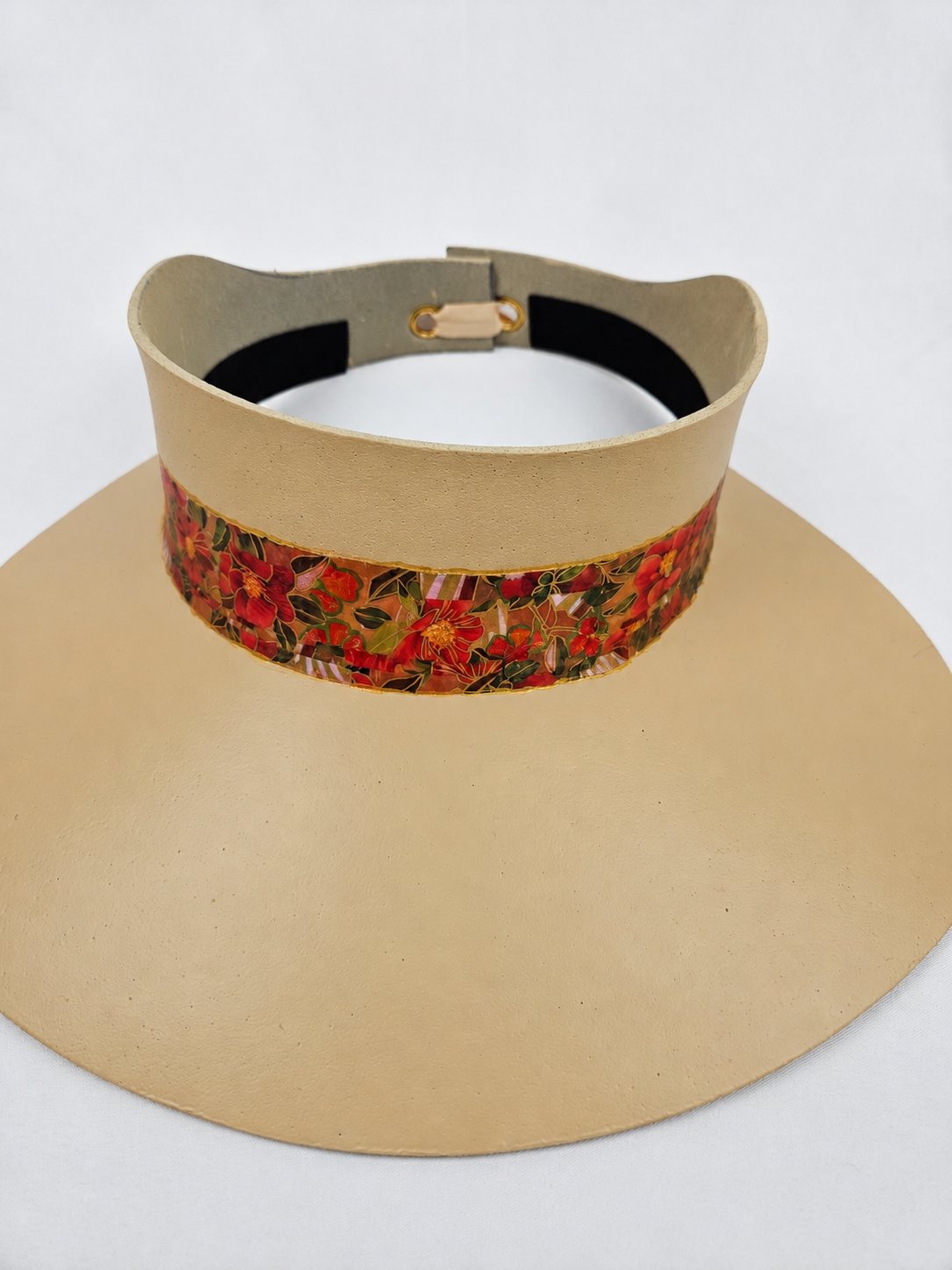 Beige Visor Hat - Red Floral Band