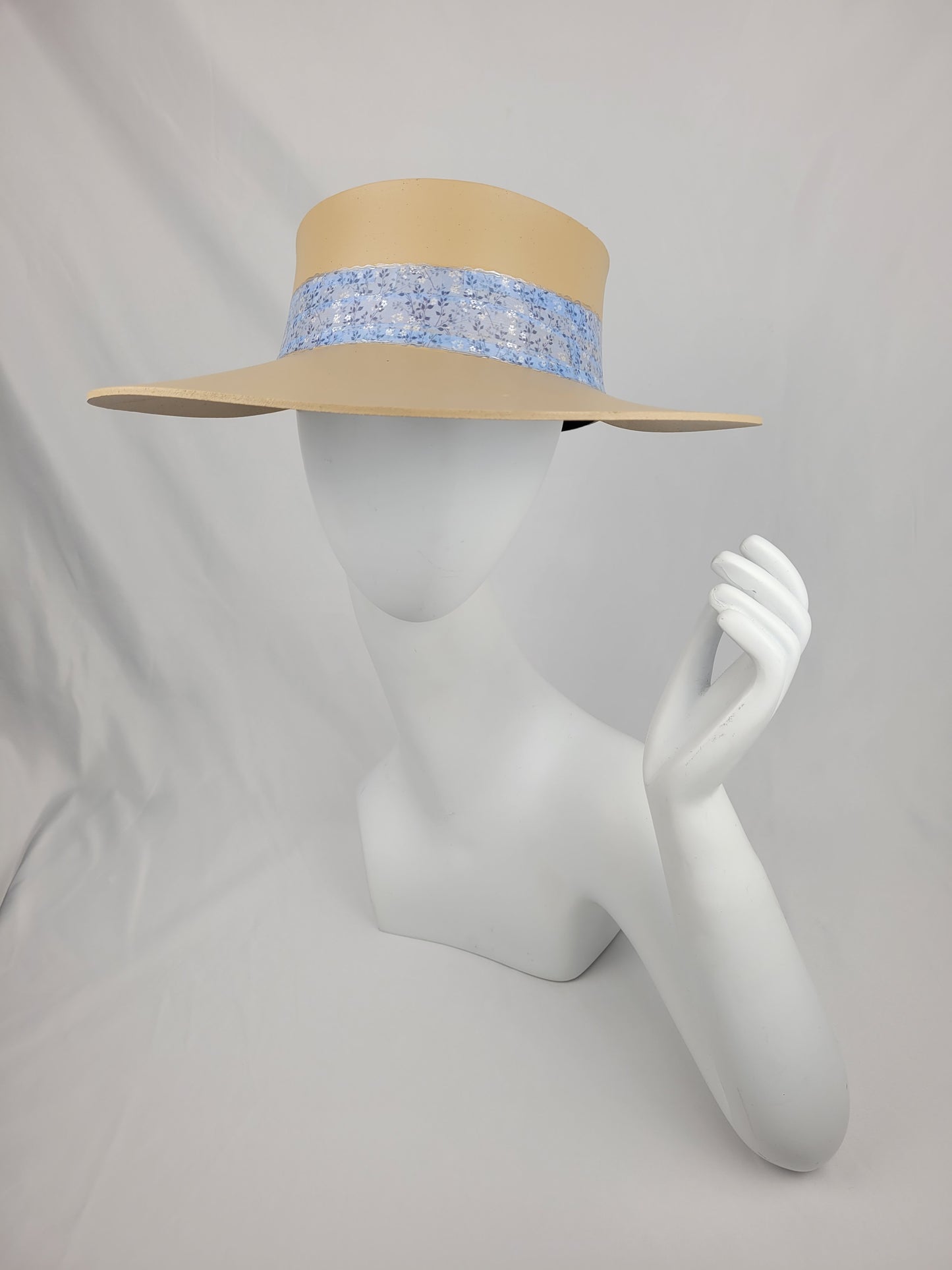 Beautiful Beige Audrey Sun Visor Hat with Elegant Baby Blue Floral Band: Walks, Golf, Garden Parties, UV Resistant