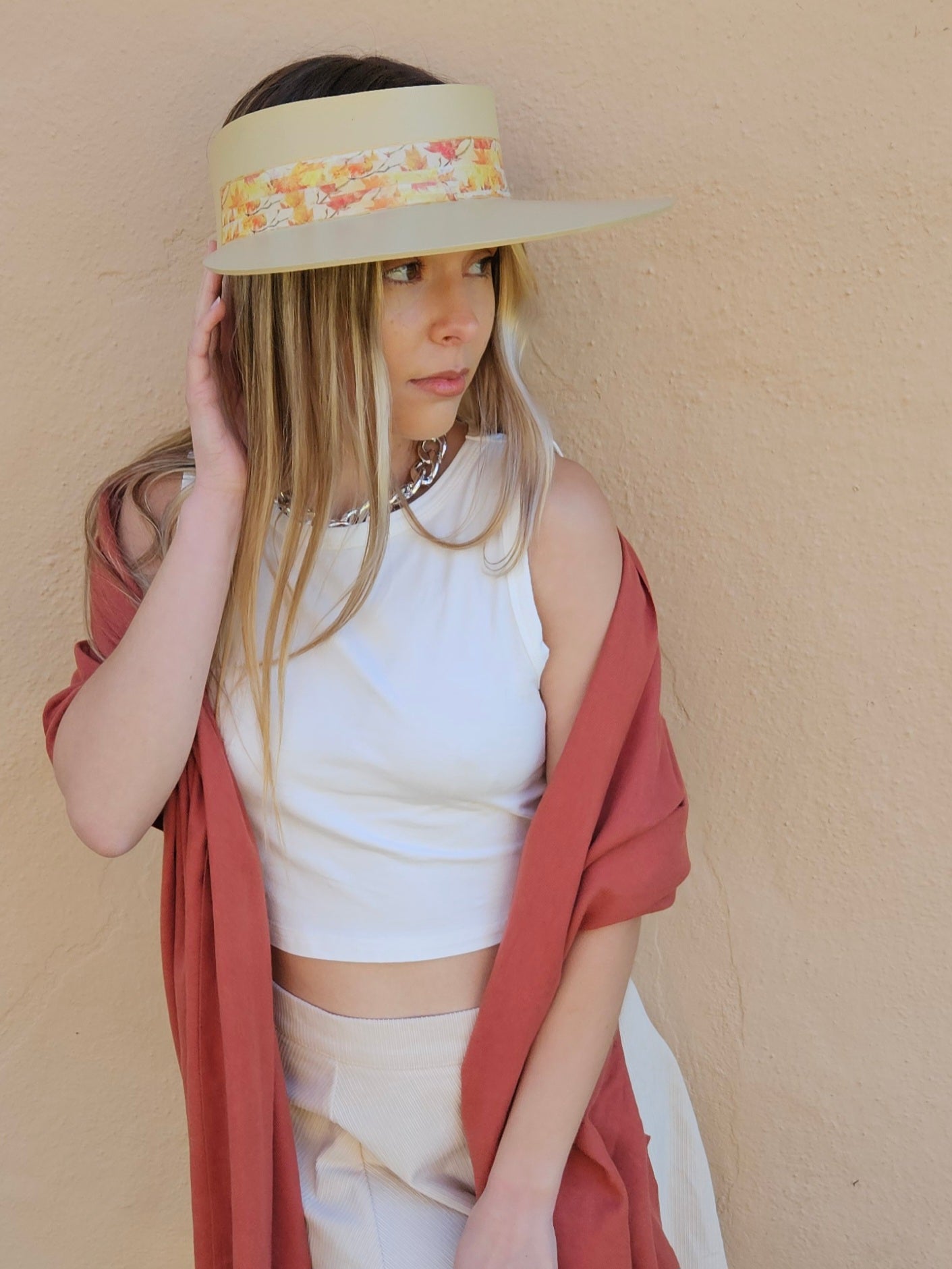 Beige "LadyEVA" Visor Hat with Orange Leaf Band