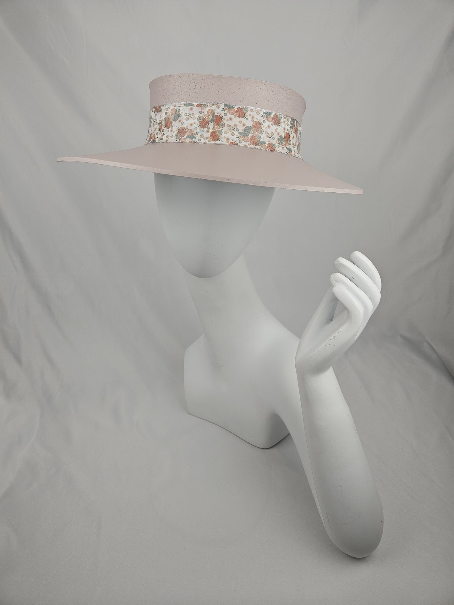 Soft Pink Audrey Sun Visor Hat with Soft Pink Floral Band: 1950s, Walks, Brunch, Asian, Golf, Easter, Church, No Headache, Derby