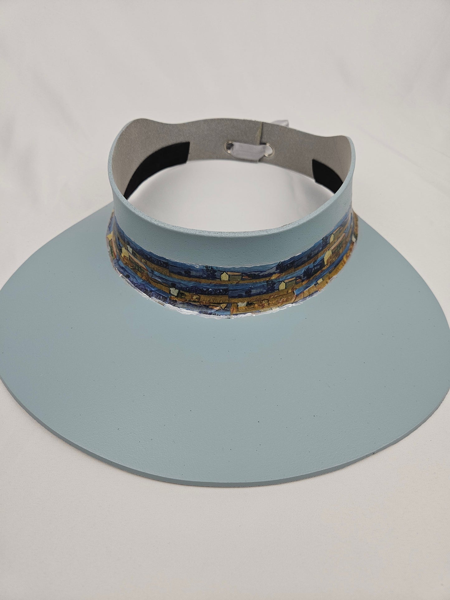 Soft Blue Audrey Sun Visor Hat with Monet Style Blue Band: 1950s, Walks, Brunch, Asian, Golf, Easter, Church, No Headache, Derby