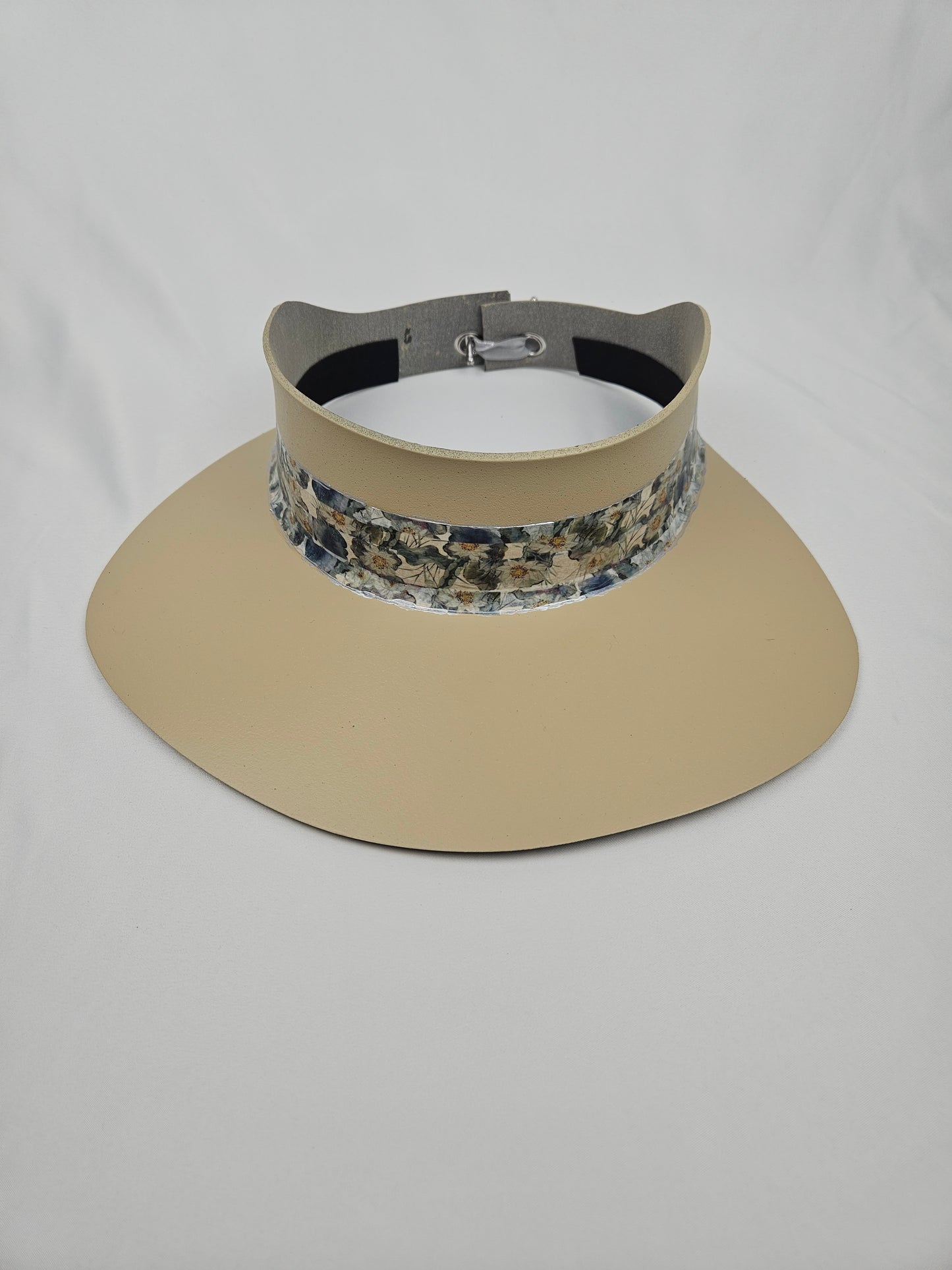 Beautiful Beige Audrey Foam Sun Visor Hat with Beautiful Blue Floral Band: 1950s, Walks, Brunch, Tea, Golf, Wedding, Church, No Headache, Derby