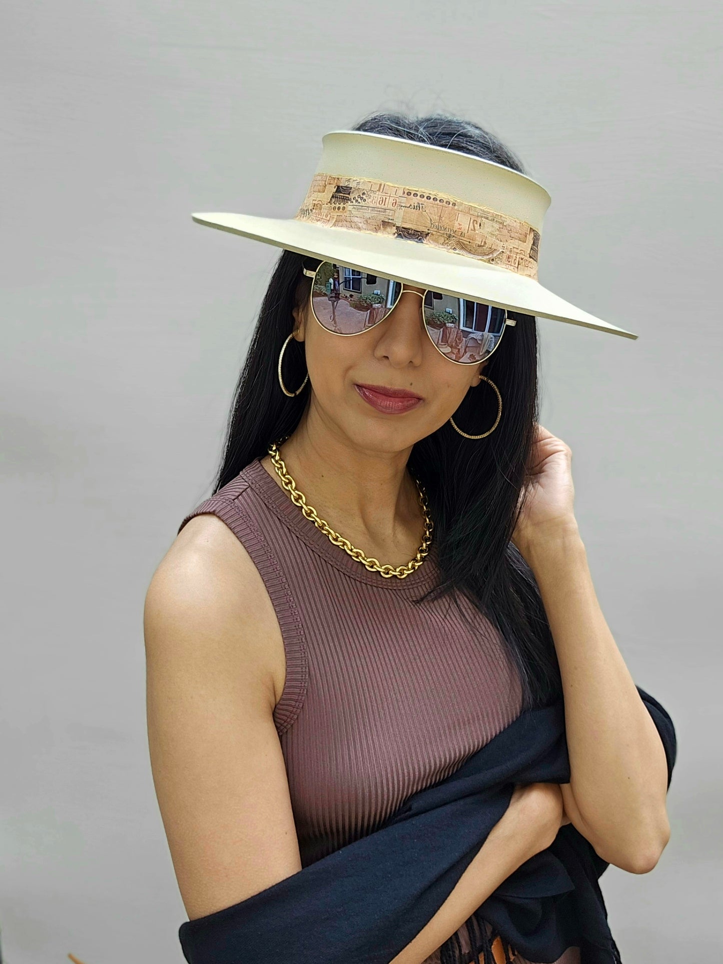 Beige "LadyEVA" Visor Hat with Vintage Collage Band