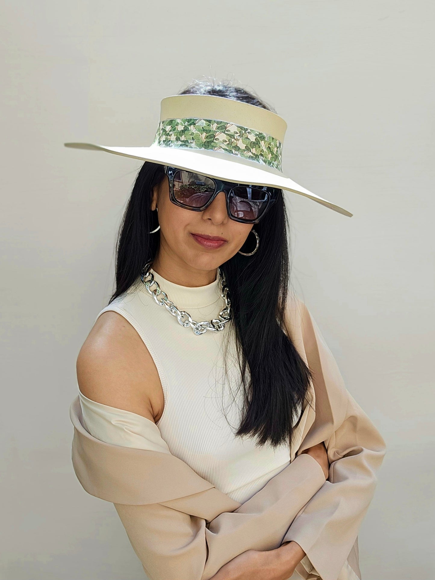 Beige Lotus Visor Hat with Green Leaf Band