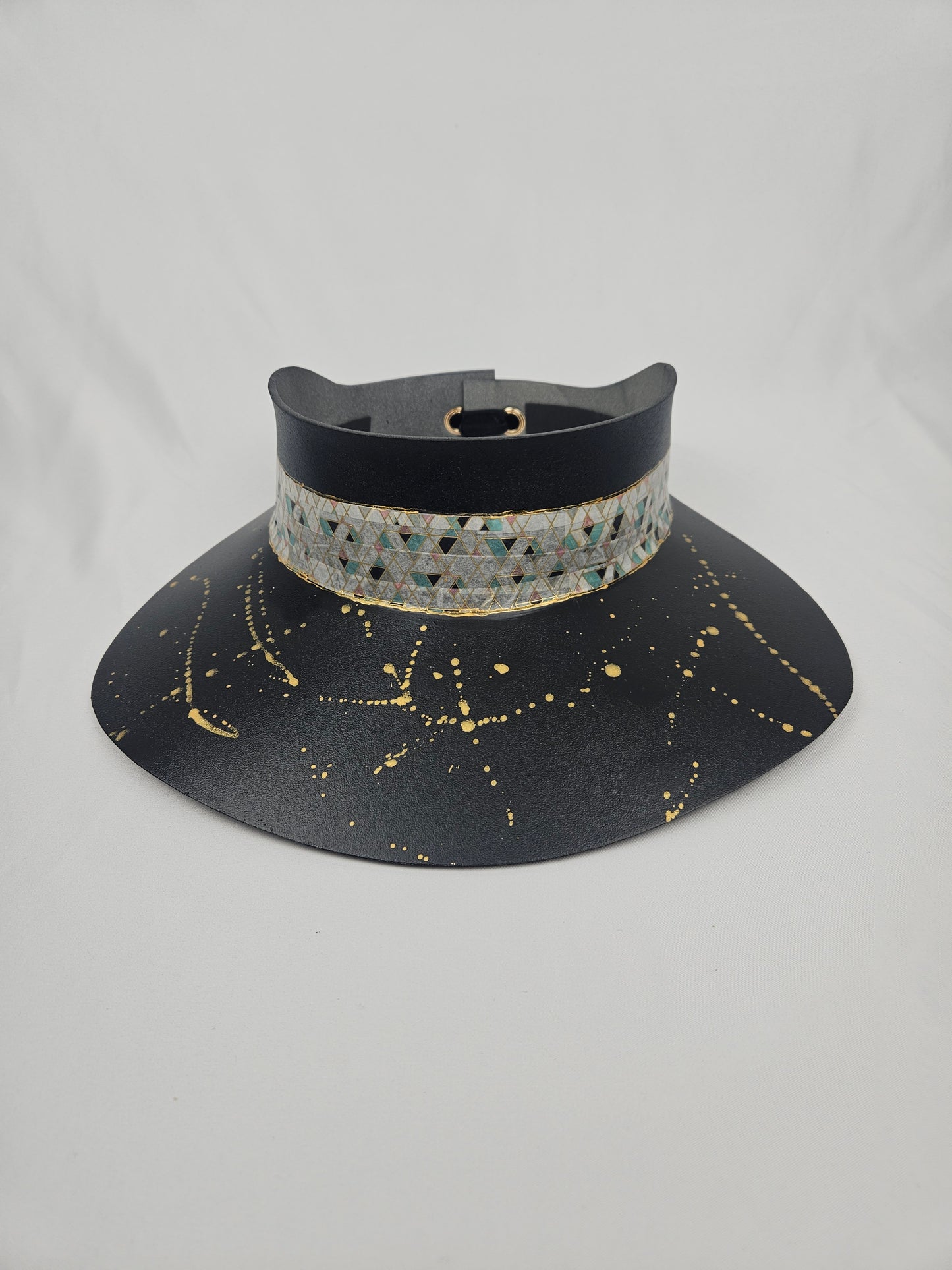 Tall Timeless Black Audrey Foam Sun Visor Hat with Elegant Geometric Band and Golden Paint Splatter: 1950s, Walks, Brunch, Tea, Golf, Wedding, Church, No Headache, Easter, Pool
