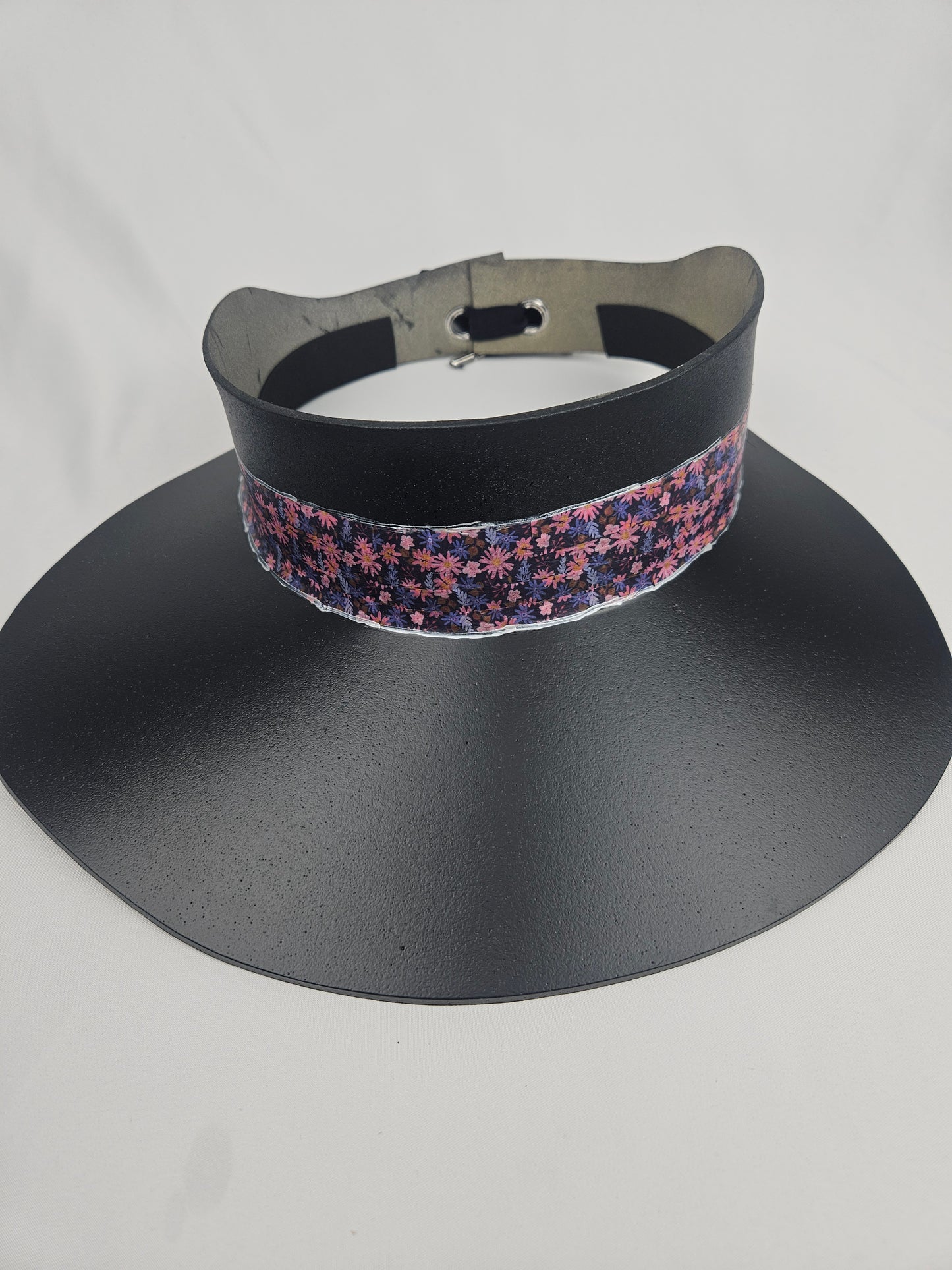 Timeless Black Audrey Foam Sun Visor Hat with Cute Pink and Purple Floral Band: 1950s, Walks, Brunch, Tea, Golf, Wedding, Church, No Headache, Easter, Pool, Beach