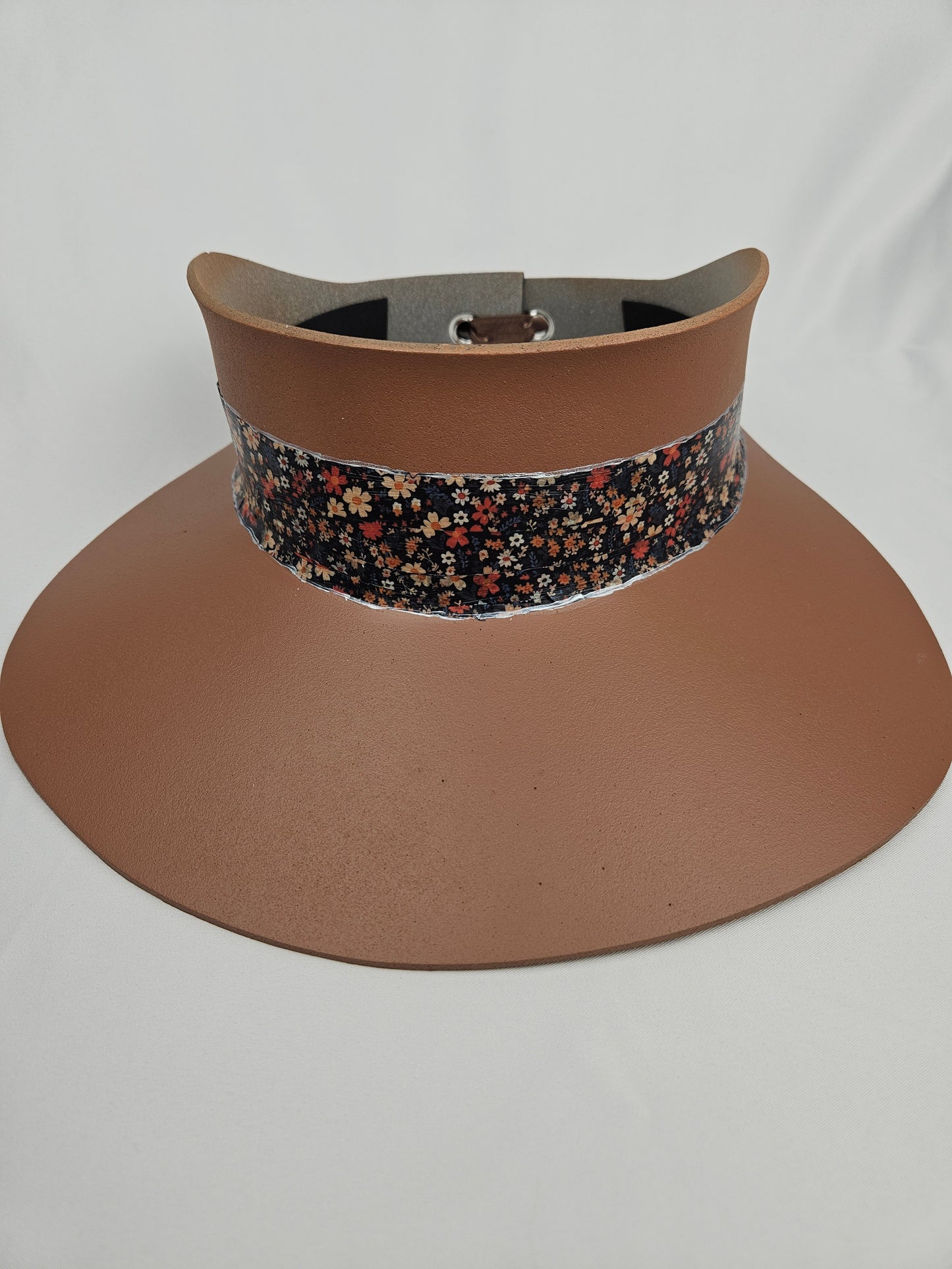 Tall Caramel Brown Audrey Sun Visor Hat with Black Multicolored Floral Band: 1940s, Walks, Brunch, Tea, Golf, Wedding, Church, No Headache, Easter, Pool, Beach, Big Brim