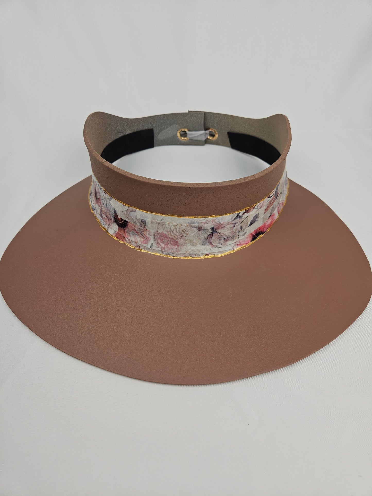 Caramel Brown Audrey Sun Visor Hat with Elegant Pink Floral Band: UV Resistant, Walks, Brunch, Tea, Golf, Wedding, Church, No Headache, Easter, Pool, Beach, Big Brim