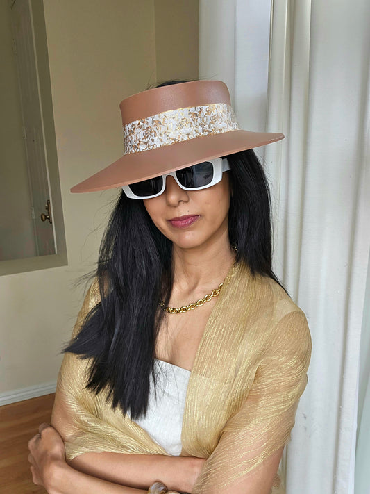 Tall Caramel Brown Audrey Sun Visor Hat with Elegant Gold and White Floral Band: 1940s, Walks, Brunch, Tea, Golf, Wedding, Church, No Headache, Easter, Pool, Beach, Big Brim