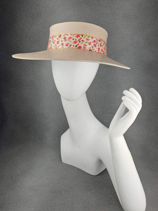 Peachy Beige Audrey Sun Visor Hat with Bright Watermelon Pink Floral Band and Golden Paint Splatter Effect: UV Resistant, Walks, Brunch, Golf, Wedding, Church, No Headache, 1950s, Pool, Beach, Big Brim, Summer