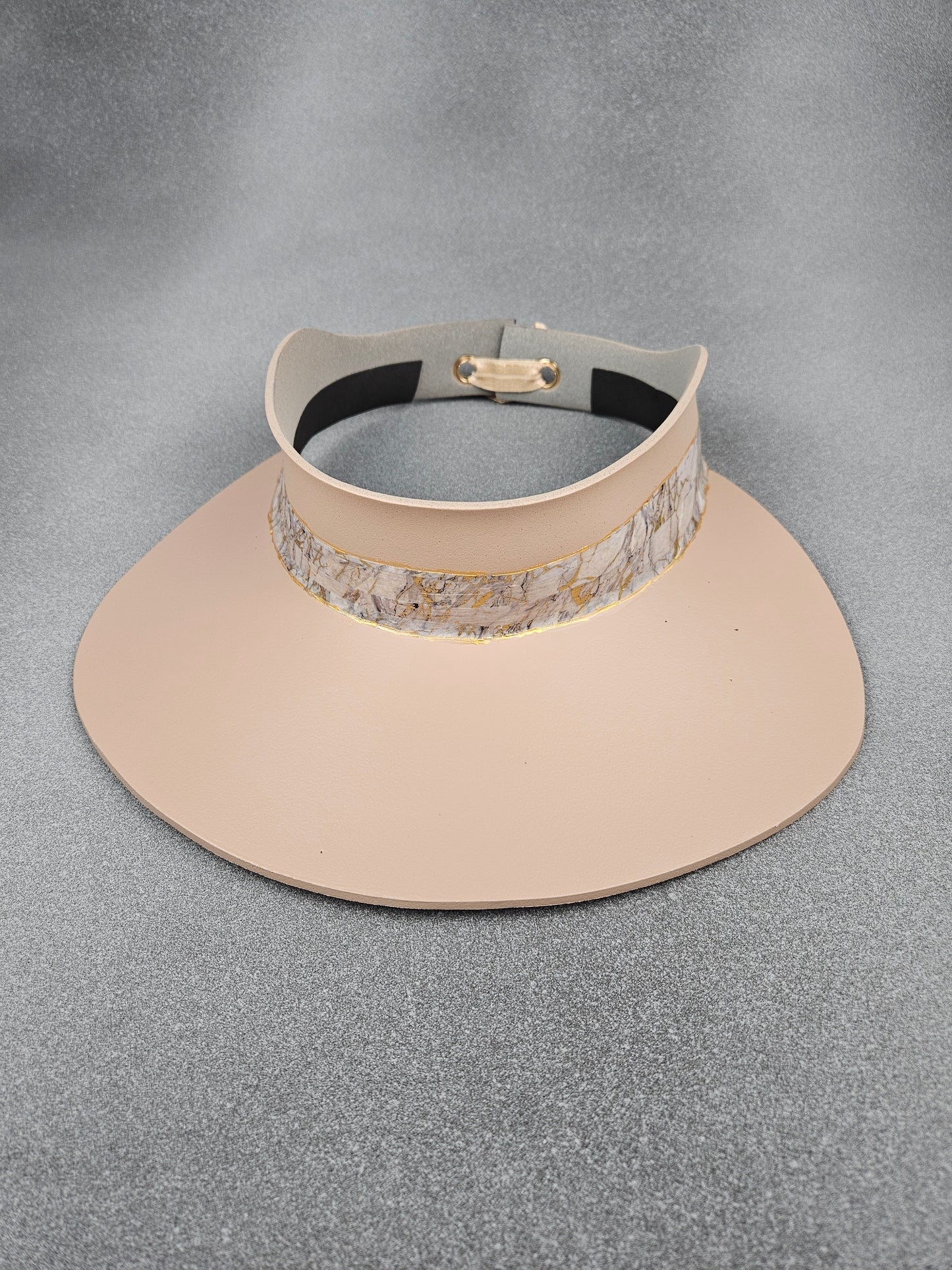 Peachy Beige Audrey Sun Visor Hat with Elegant Marbled Golden Band: UV Resistant, Walks, Brunch, Tea, Golf, Wedding, Church, No Headache, 1940s Pool, Beach, Big Brim, Summer