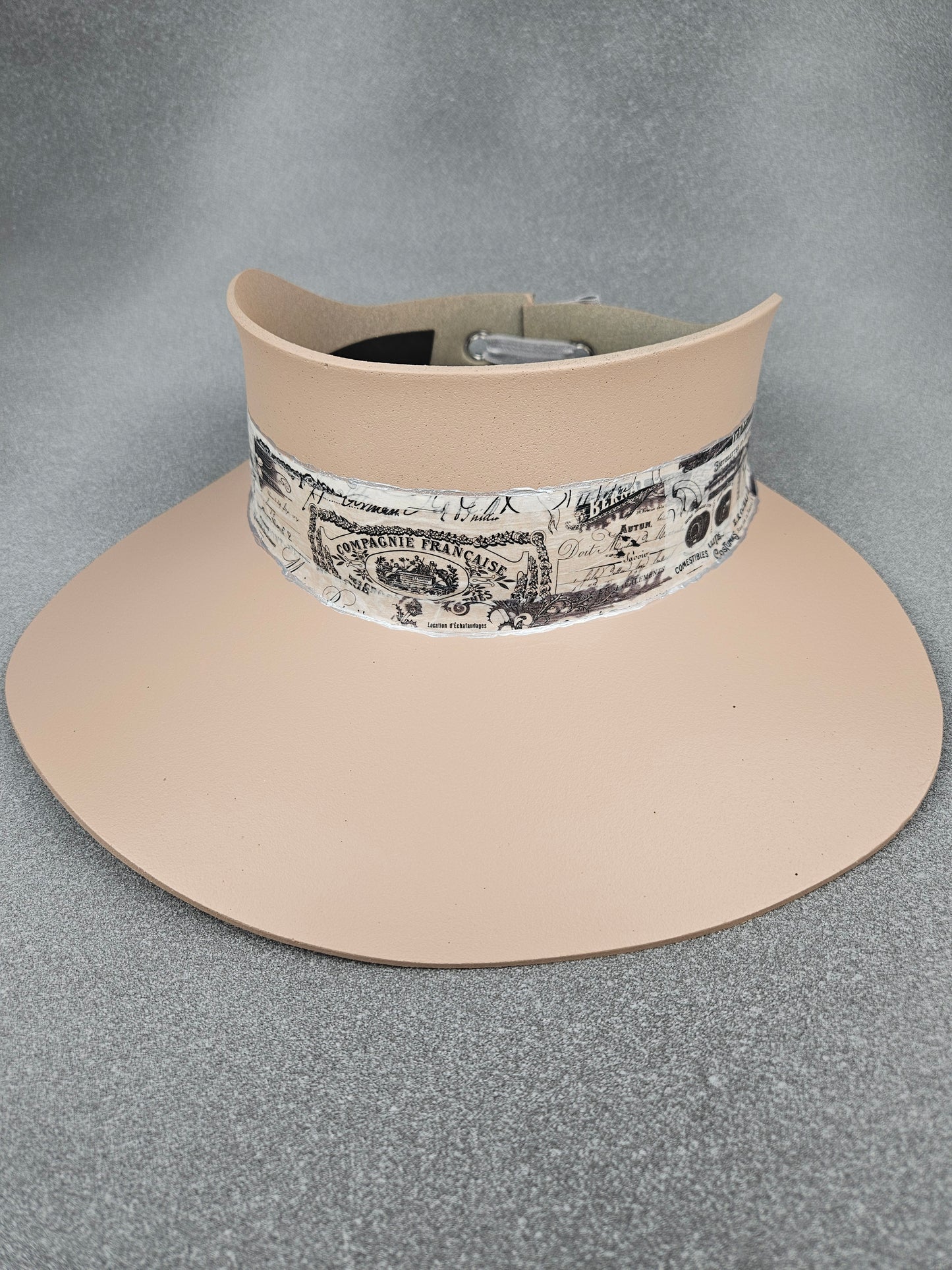 Tall Peachy Beige Audrey Sun Visor Hat with French Themed Band: UV Resistant, Walks, Brunch, Tea, Golf, Wedding, Church, No Headache, 1950s Pool, Beach, Big Brim