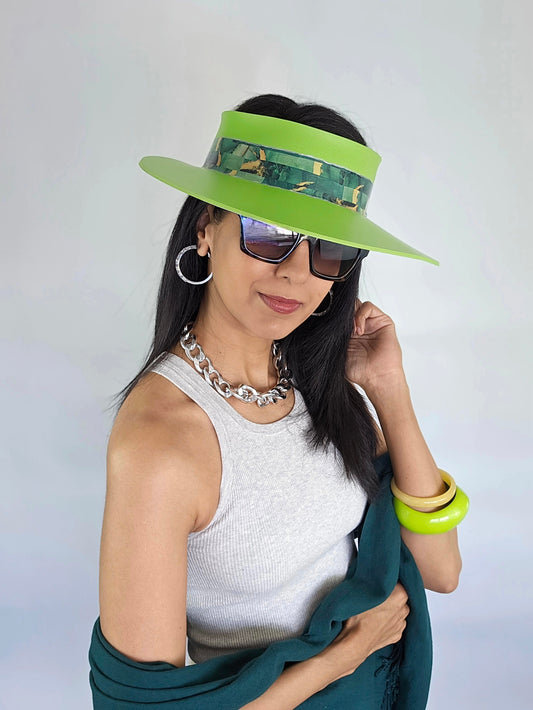 Neon Green Audrey Sun Visor Hat with Gorgeous Dark Green Marbled Band: 1950s, Walks, Brunch, Asian, Golf, Summer, Church, No Headache, Pool, Beach