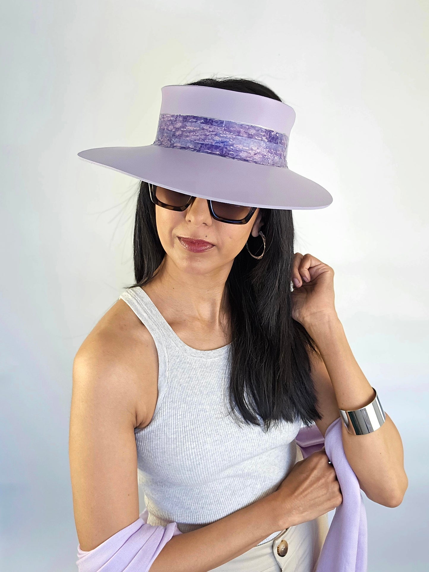 Tall Lilac Purple Audrey Sun Visor Hat with Elegant Purple Monet Style Band: 1950s, Walks, Brunch, Asian, Golf, Summer, Church, No Headache, Pool, Beach